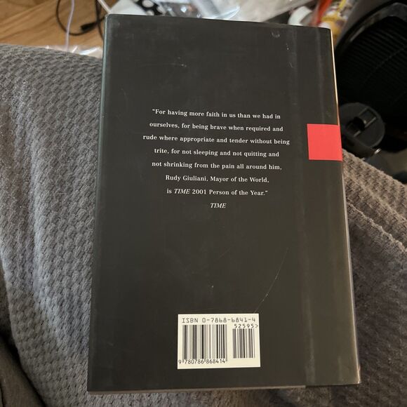 Rudy Giuliani:  Leadership. 2002 HC First Ed. NYC Mayor. Politics. - Picture 6 of 11